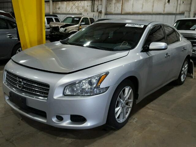 1N4AA5APXAC835586 - 2010 NISSAN MAXIMA S SILVER photo 2