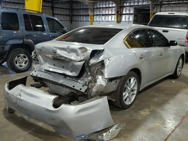 1N4AA5APXAC835586 - 2010 NISSAN MAXIMA S SILVER photo 4