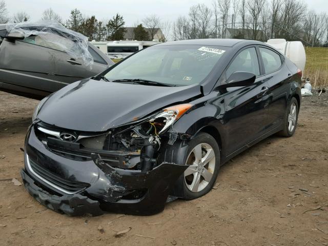 5NPDH4AE0BH047093 - 2011 HYUNDAI ELANTRA GL BLACK photo 2