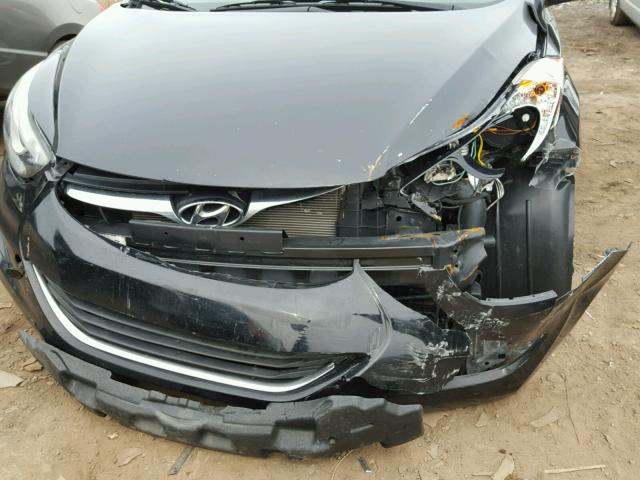 5NPDH4AE0BH047093 - 2011 HYUNDAI ELANTRA GL BLACK photo 9