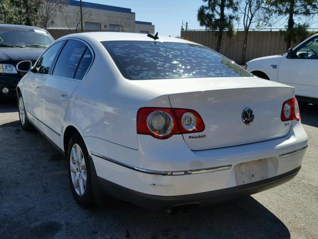 WVWEK73CX6P109435 - 2006 VOLKSWAGEN PASSAT 2.0 WHITE photo 3