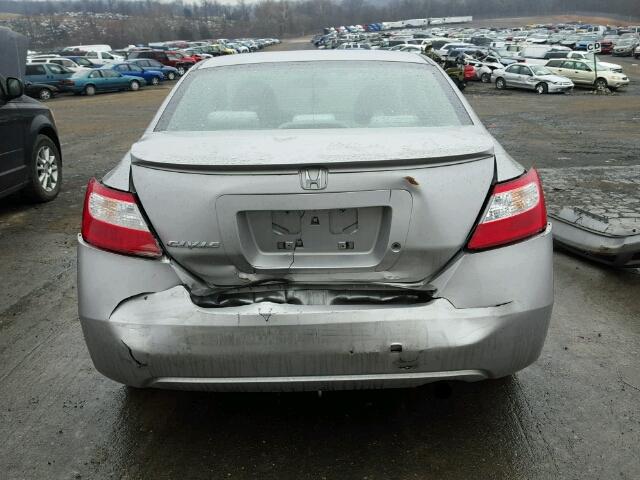 2HGFG12646H530992 - 2006 HONDA CIVIC LX SILVER photo 9