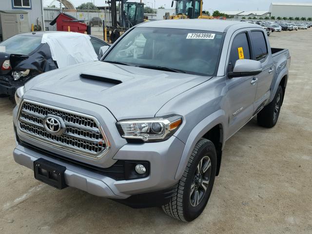 3TMAZ5CN9GM015893 - 2016 TOYOTA TACOMA DOU SILVER photo 2