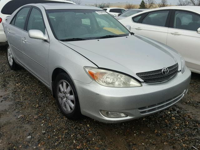 4T1BE30K03U645138 - 2003 TOYOTA CAMRY LE SILVER photo 1