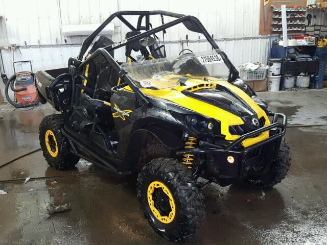 3JBKXLP1XCJ003384 - 2012 CAN-AM COMMANDER YELLOW photo 1