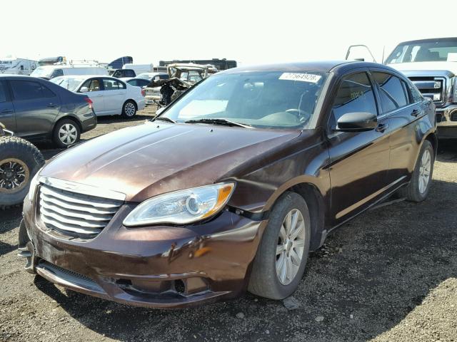 1C3CCBBGXDN556470 - 2013 CHRYSLER 200 TOURIN BURGUNDY photo 2