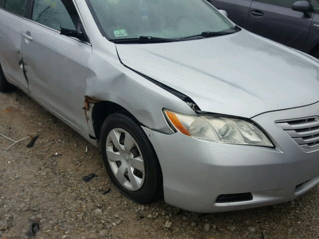 4T1BE46K07U544166 - 2007 TOYOTA CAMRY NEW SILVER photo 9