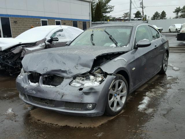 WBAWB73599P045363 - 2009 BMW 335 I GRAY photo 2