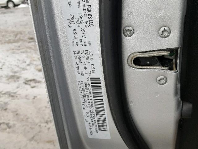 1C6RR7FT0GS360205 - 2016 RAM 1500 ST SILVER photo 10