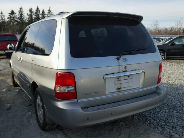 KNDUP131646504501 - 2004 KIA SEDONA EX SILVER photo 3