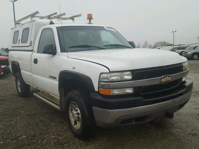 1GCHK24U42E233813 - 2002 CHEVROLET SILVERADO WHITE photo 1