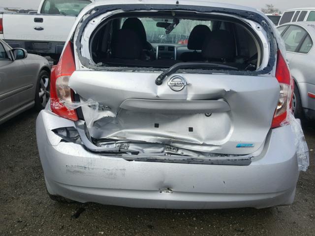 3N1CE2CP8EL393231 - 2014 NISSAN VERSA NOTE SILVER photo 9