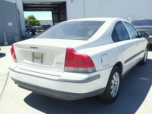 YV1RS61R812057404 - 2001 VOLVO S60 WHITE photo 4