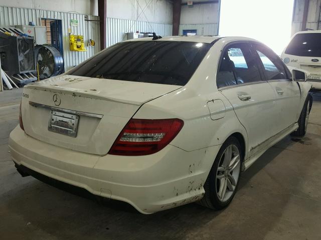 WDDGF4HB7ER313422 - 2014 MERCEDES-BENZ C 250 WHITE photo 4