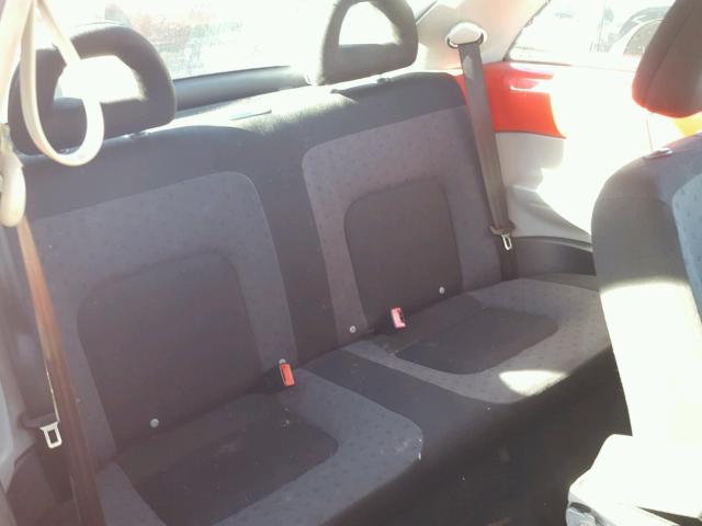 3VWCB21C61M463929 - 2001 VOLKSWAGEN NEW BEETLE RED photo 6