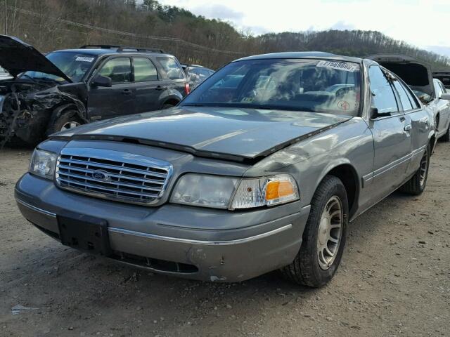 2FAFP74W3XX236625 - 1999 FORD CROWN VICT GRAY photo 2
