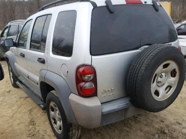 1J4GL48K46W126994 - 2006 JEEP LIBERTY SP SILVER photo 3