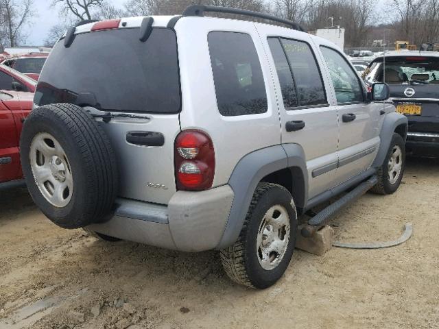 1J4GL48K46W126994 - 2006 JEEP LIBERTY SP SILVER photo 4