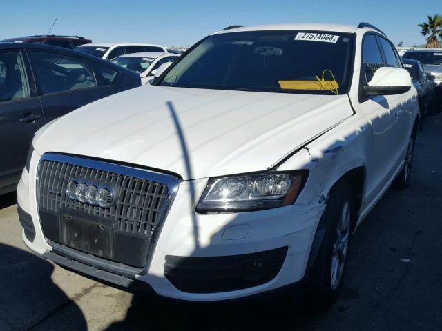 WA1CFAFPXCA028807 - 2012 AUDI Q5 PREMIUM WHITE photo 2