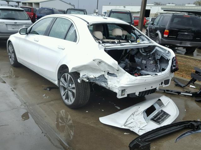 55SWF4JB3JU244677 - 2018 MERCEDES-BENZ C 300 WHITE photo 3