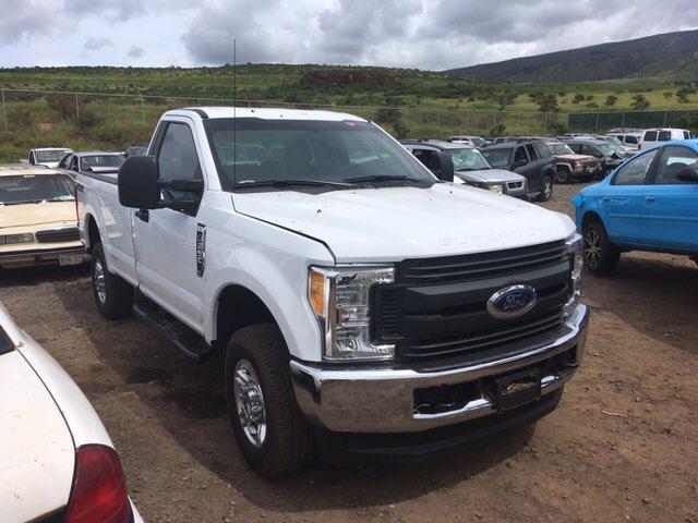 1FTBF2B65HEB48518 - 2017 FORD F250 SUPER WHITE photo 1