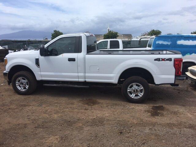 1FTBF2B65HEB48518 - 2017 FORD F250 SUPER WHITE photo 9