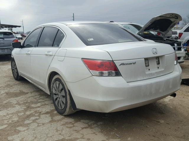 JHMCP26338C077945 - 2008 HONDA ACCORD LX WHITE photo 3