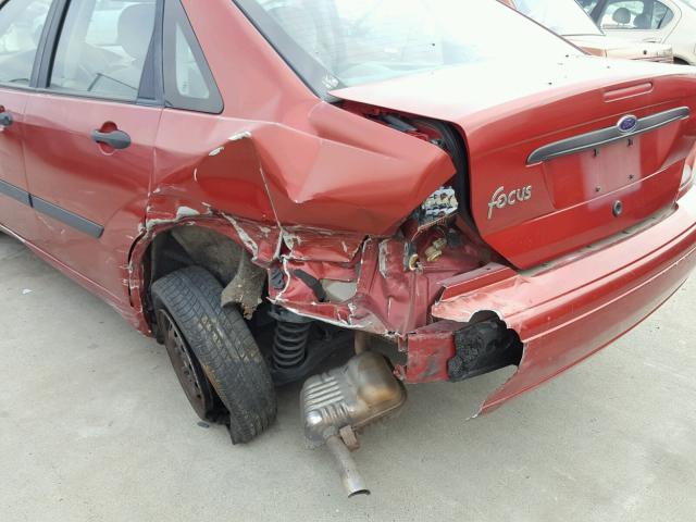 1FAFP33Z13W343733 - 2003 FORD FOCUS LX RED photo 9