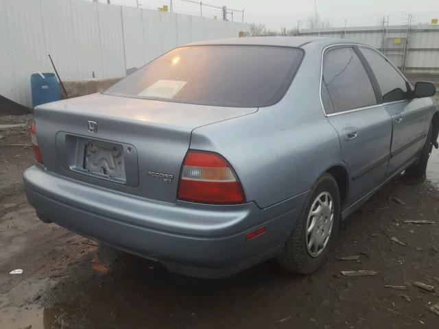 1HGCD5630RA156581 - 1994 HONDA ACCORD LX BLUE photo 4