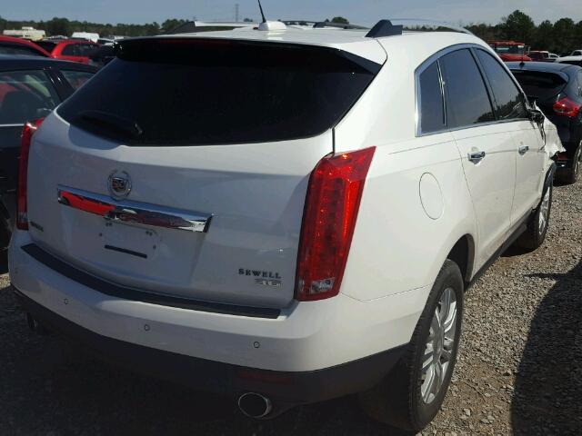 3GYFNBE30GS500912 - 2016 CADILLAC SRX LUXURY WHITE photo 4