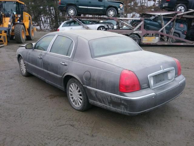 1LNHM82W63Y620571 - 2003 LINCOLN TOWN CAR S GRAY photo 3