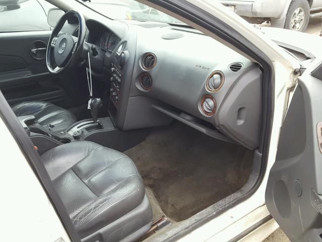 2G2WR524341132469 - 2004 PONTIAC GRAND PRIX WHITE photo 5