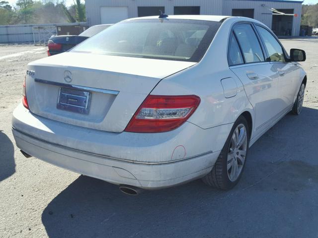 WDDGF54X68F122703 - 2008 MERCEDES-BENZ C 300 WHITE photo 4