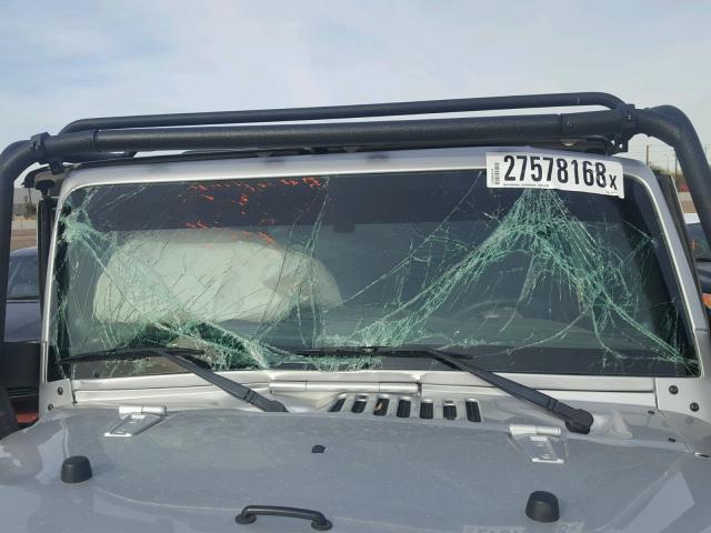 1C4AJWAG8CL254798 - 2012 JEEP WRANGLER S GRAY photo 9