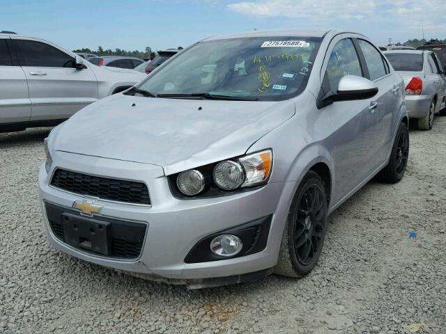 1G1JE5SB5F4203199 - 2015 CHEVROLET SONIC LTZ GRAY photo 2