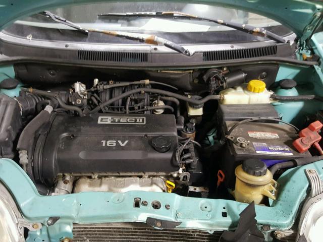 KL1TD62675B378390 - 2005 CHEVROLET AVEO BASE TEAL photo 7