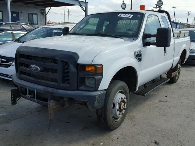 1FTSX21519EB25227 - 2009 FORD F250 SUPER WHITE photo 2