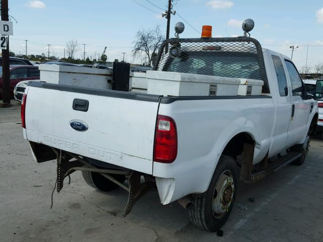 1FTSX21519EB25227 - 2009 FORD F250 SUPER WHITE photo 4