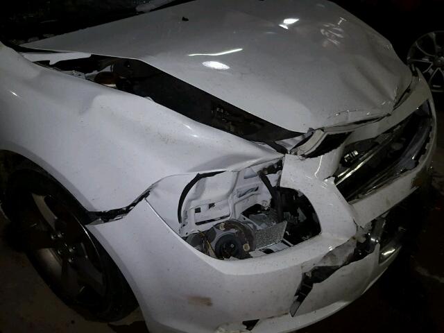 1G1ZC5E08CF176051 - 2012 CHEVROLET MALIBU 1LT 白色 照片 9
