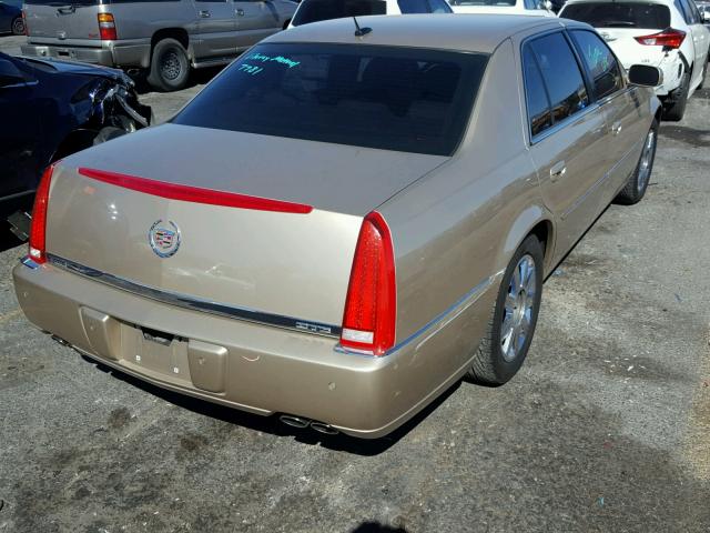 1G6KD57YX6U114985 - 2006 CADILLAC DTS GOLD photo 4