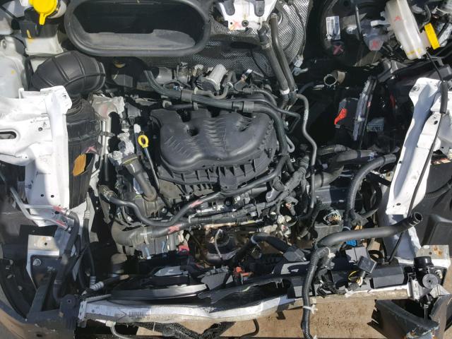 3C6TRVDGXHE513810 - 2017 RAM PROMASTER 白色 照片 7