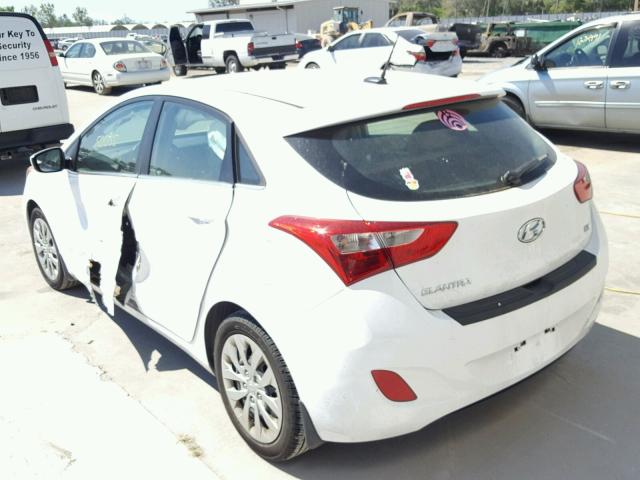 KMHD35LH4GU273772 - 2016 HYUNDAI ELANTRA GT WHITE photo 3