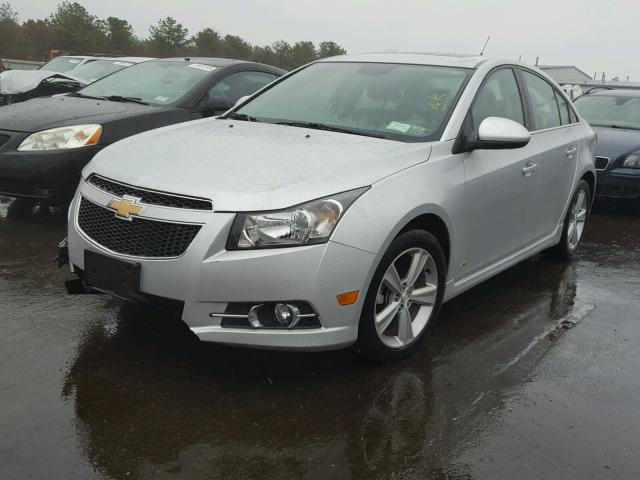 1G1PE5SB0E7472878 - 2014 CHEVROLET CRUZE LT SILVER photo 2