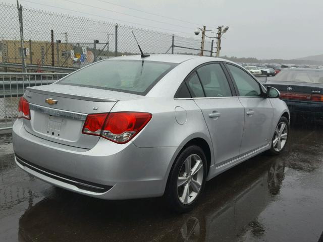 1G1PE5SB0E7472878 - 2014 CHEVROLET CRUZE LT SILVER photo 4