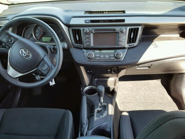 JTMWFREVXD5017673 - 2013 TOYOTA RAV4 XLE SILVER photo 9