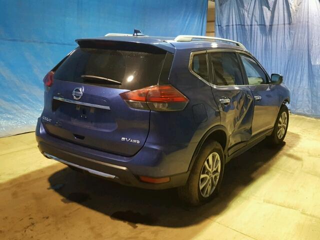 KNMAT2MV0HP580978 - 2017 NISSAN ROGUE S BLUE photo 4