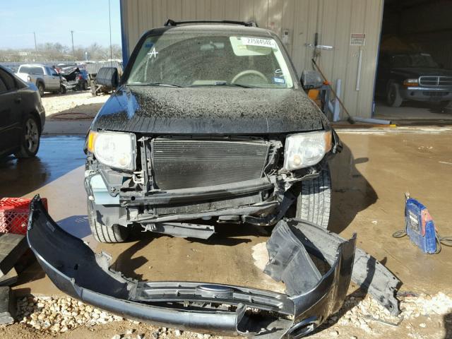 1FMCU02Z28KA77963 - 2008 FORD ESCAPE XLS GRAY photo 9