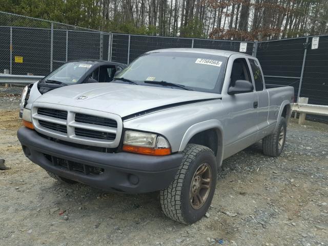 1D7HG12X63S318492 - 2003 DODGE DAKOTA SXT SILVER photo 2