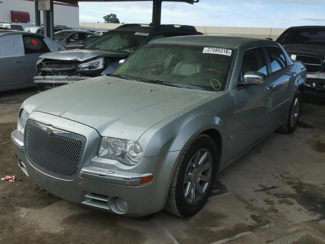 2C3LA63H96H286177 - 2006 CHRYSLER 300C GRAY photo 2