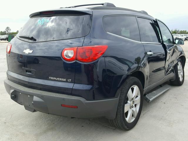 1GNKRGED1CJ349323 - 2012 CHEVROLET TRAVERSE L BLUE photo 4